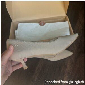 VIVAIA Pointed Toe Heels